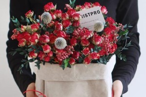 粉玫瑰干花制作指南（打造美丽持久的粉玫瑰干花装饰品）